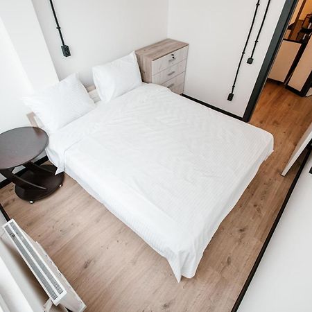 68 Hostel Бишкек Экстерьер фото