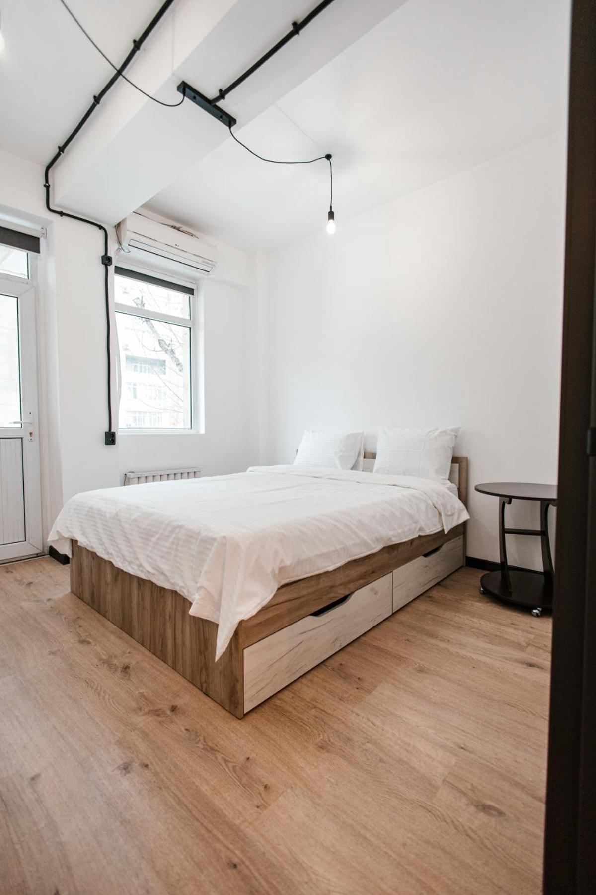 68 Hostel Бишкек Экстерьер фото