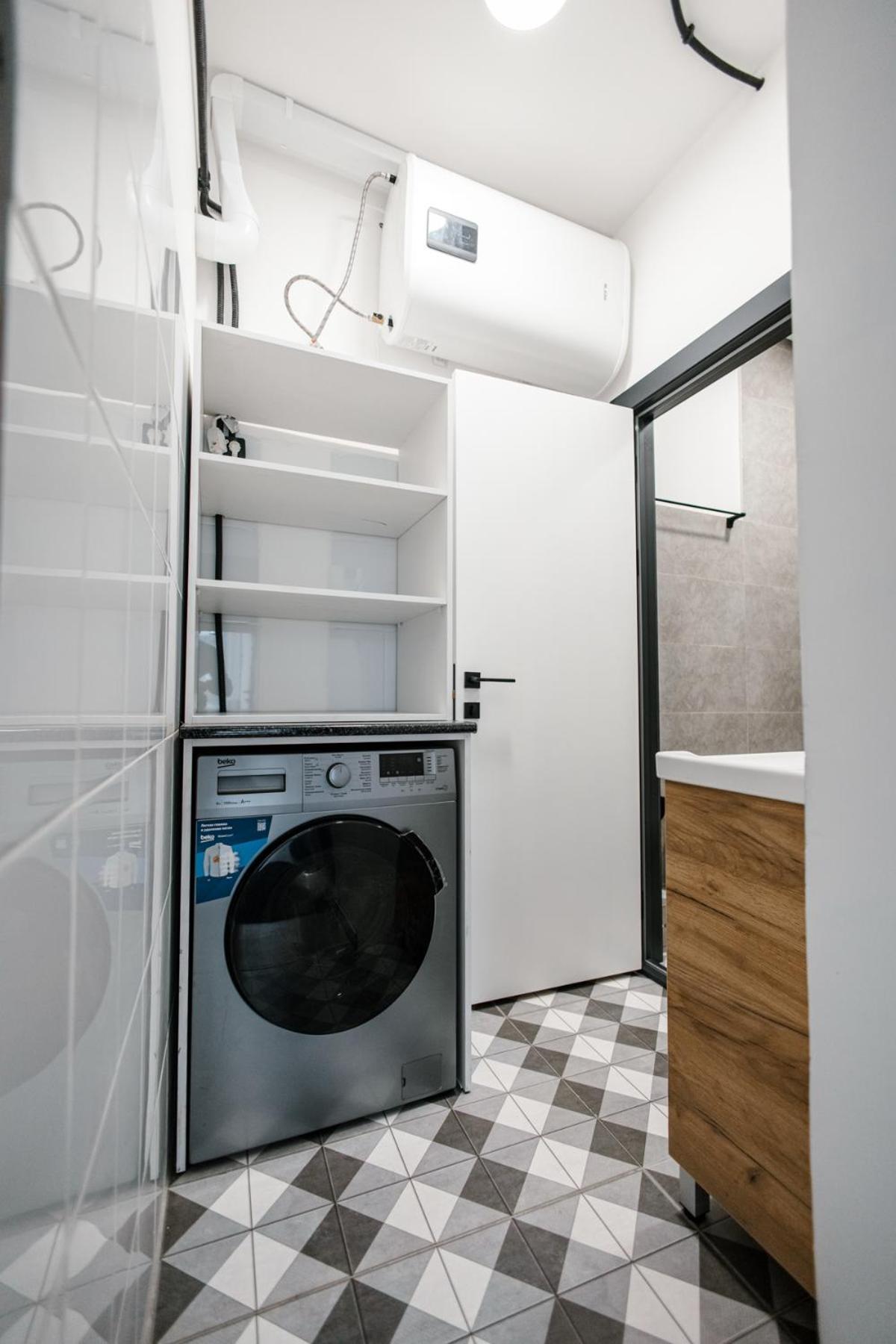 68 Hostel Бишкек Экстерьер фото
